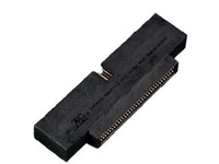 Adapter 50/68 polig male SCSI